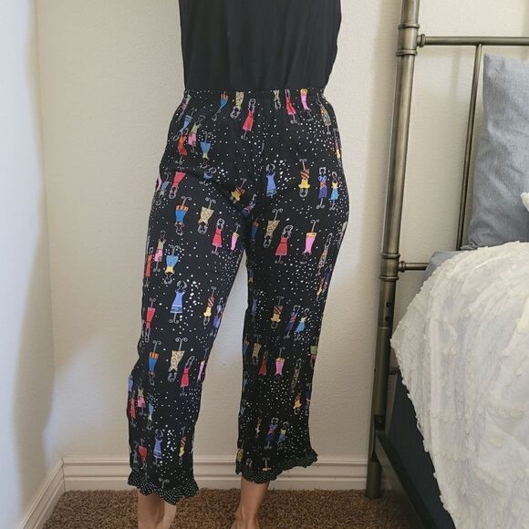 Cactus Flower womens small capri pajama bottoms ruffle bell leg lady print sleep - Picture 1 of 3